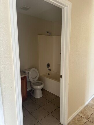 82 Coleman Rd, Winter Haven, FL 33880