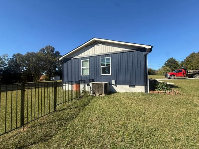 11 Cobblestone Ln NW, Concord, NC 28027 - photo 4