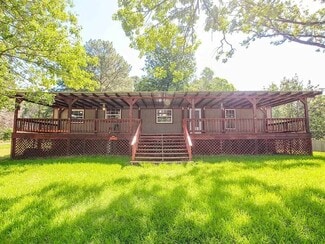 20501 Shore Breeze Ln, Chandler, TX 75758