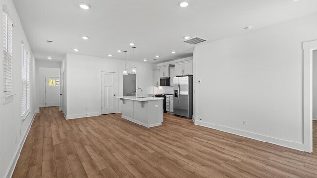 216 Snowmill Rd unit 37544246, Woodruff, SC 29388 - photo 2