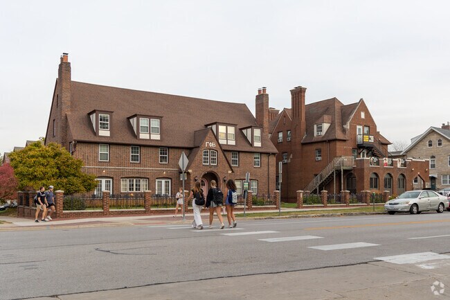 Parts of Goosetown feature the impressive architecture of U of I's Greek neighborhood.