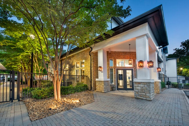 Moretti, Homewood, AL 35209 - photo 4