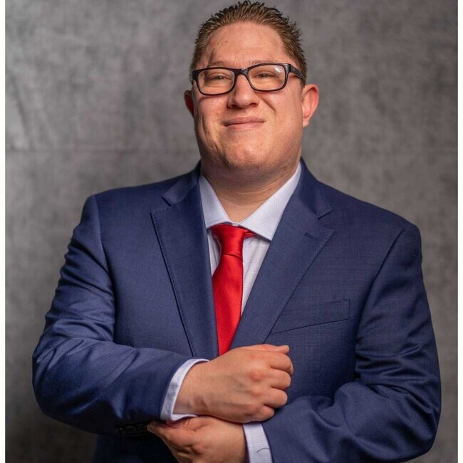 Agent Photo