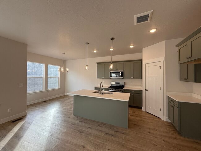 4805 S Heartwood Rd, Mapleton, UT 84664 - photo 3