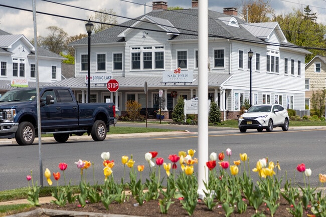 Locally owned small businesses are located in Spring Lake Heights.
