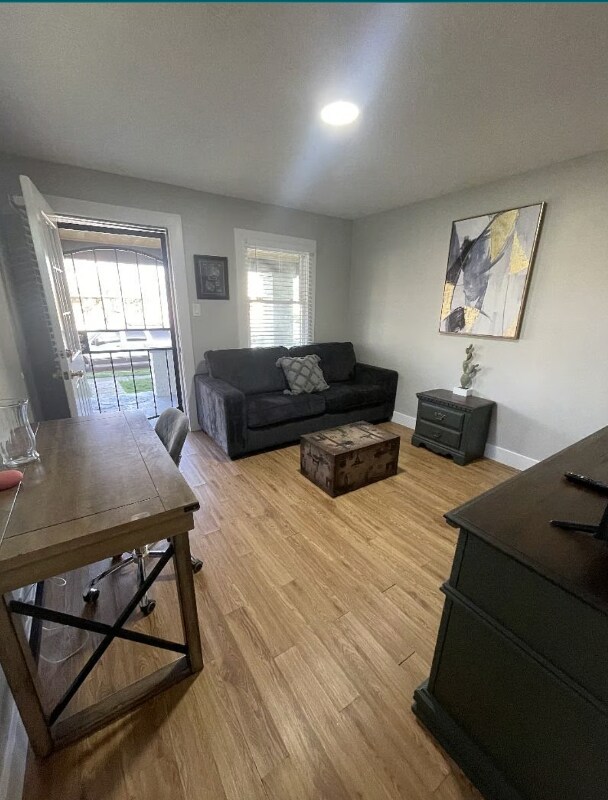 1308 N Gladstone Ave unit 1308, Indianapolis, IN 46201 - photo 7