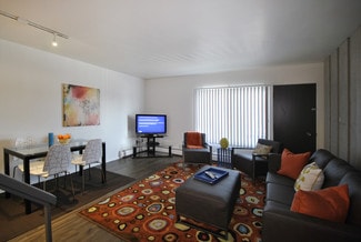 1224 Washtenaw Ct, Ann Arbor, MI 48104