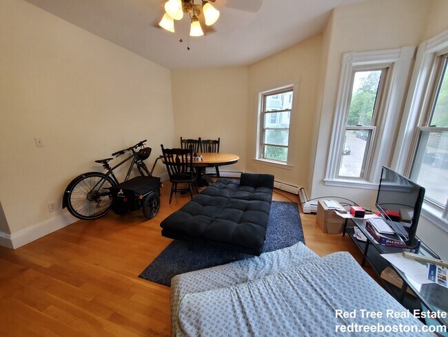 149 Centre St unit 1, Dorchester Center, MA 02124 - photo 3