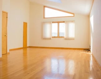 185 Main St, Cliffside Park, NJ 07010