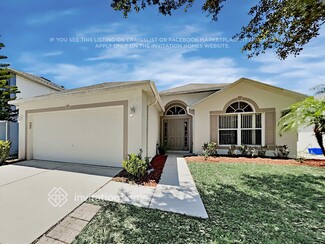 10315 Frog Pond Dr, Riverview, FL 33569