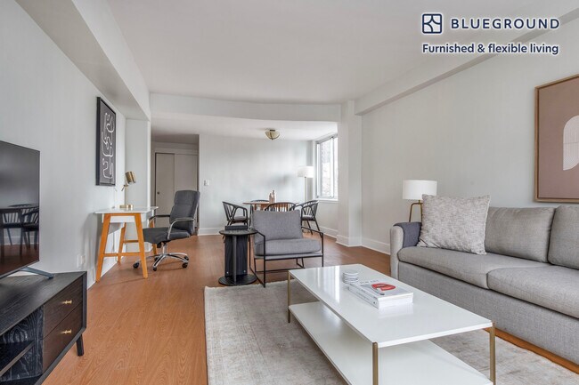 340 E 51st St unit FL14-ID1408, New York, NY 10022 - photo 3