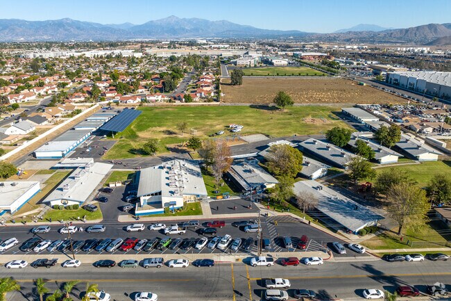 Ruth Grimes Elementary School offers a spacious campus when viewed from above.