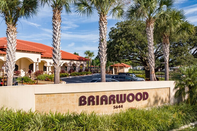 Affordable 55+ resort living minutes from the beach in Briarwood.