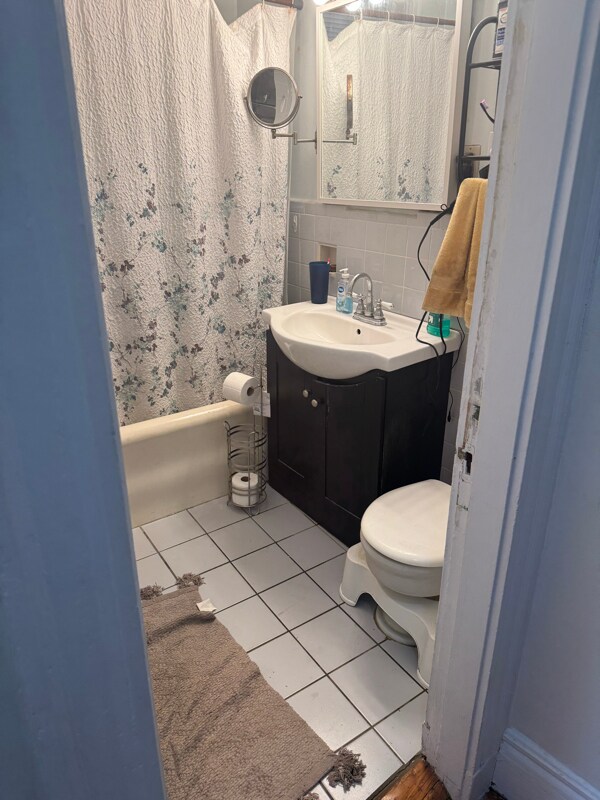 1657 Commonwealth Ave, Boston, MA 02135