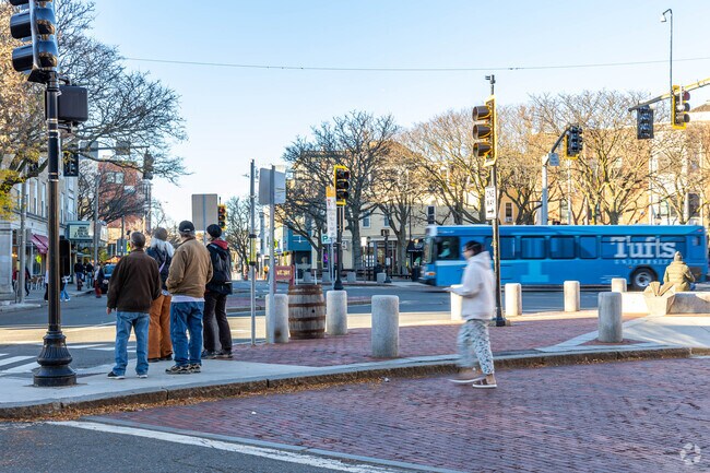 Many students attending Tufts University live in West Somerville.