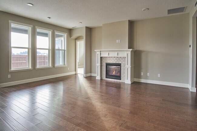 1158 N Paradise Ave unit 36466527, Ridgefield, WA 98642 - photo 7