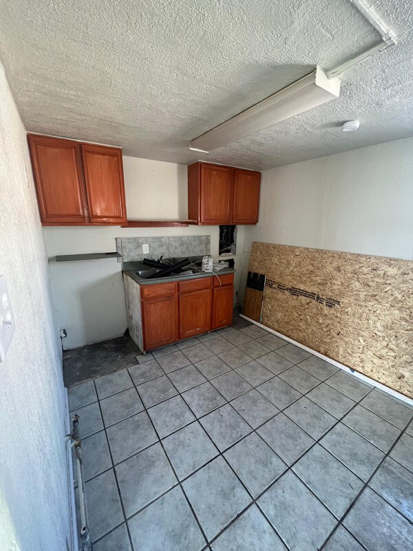 5409 Dailey Ave, El Paso, TX 79905 - photo 4