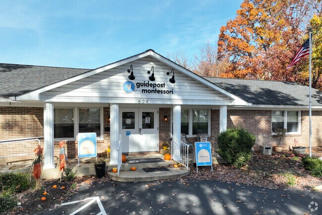 Guidepost Montessori at Sterling