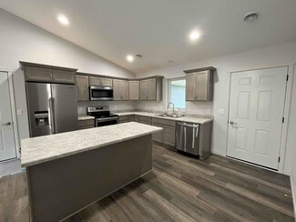 2303 Lake Ave, New Ulm, MN 56073