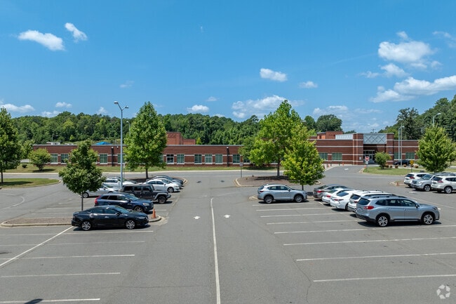 The Palisades Park Elementary School campus in Charlotte, NC.