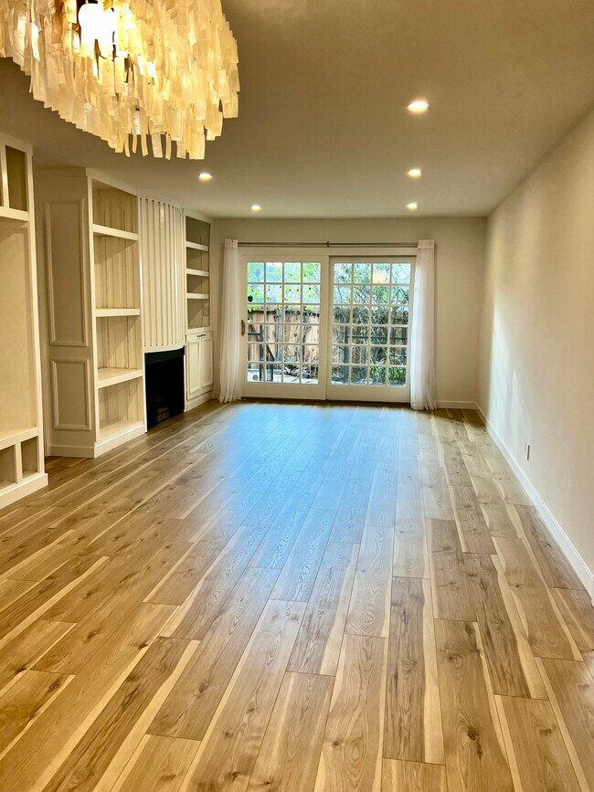 6467 Kanan Dume Rd unit 6467 Cavalleri Road, Malibu, CA 90265 - photo 4