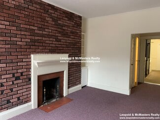 500 Beacon St, Boston College, MA 02467