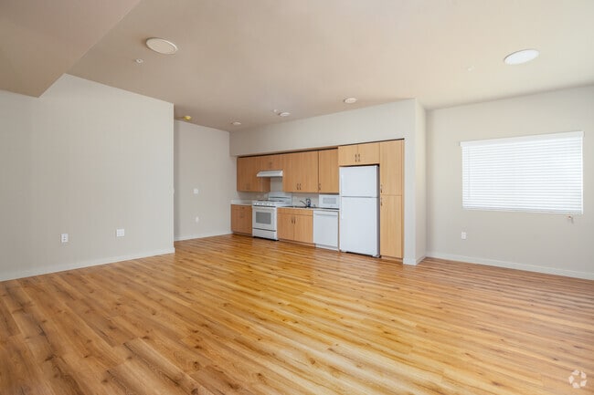 Juniper Valley Townhomes, Palmdale, CA 93550 - photo 7