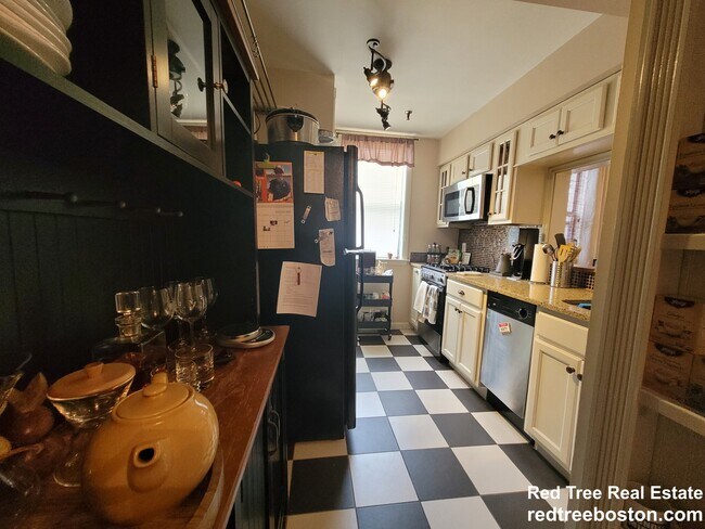 1486 Commonwealth Ave, Brighton, MA 02135 - photo 6