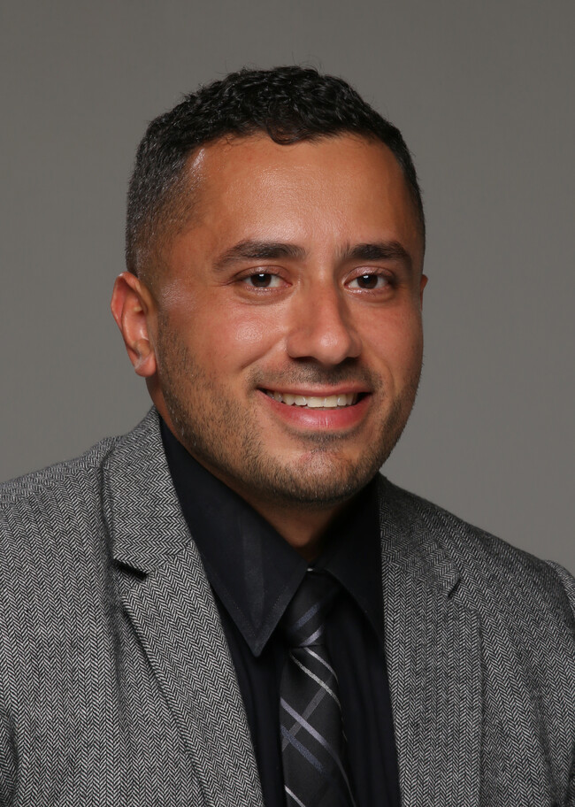 Agent Photo