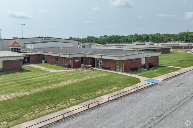 Inola High School sits on a large campus with the Middle School and sports facilities.
