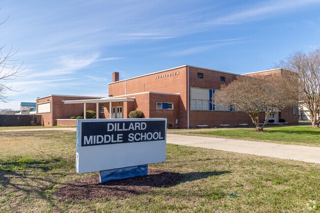 Dillard Middle School