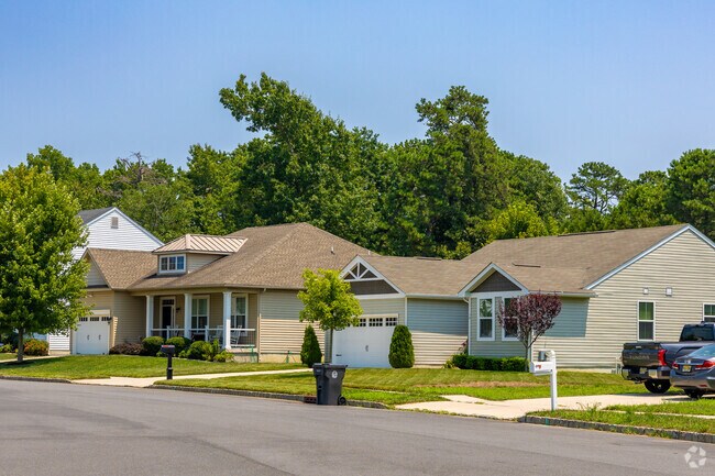 Smaller craftsman homes can be found mixed sparingly in McKee City neighborhoods.