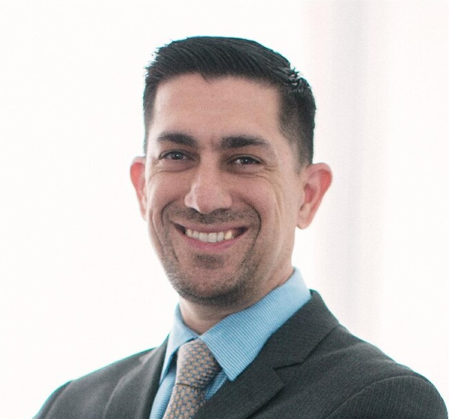 Agent Photo