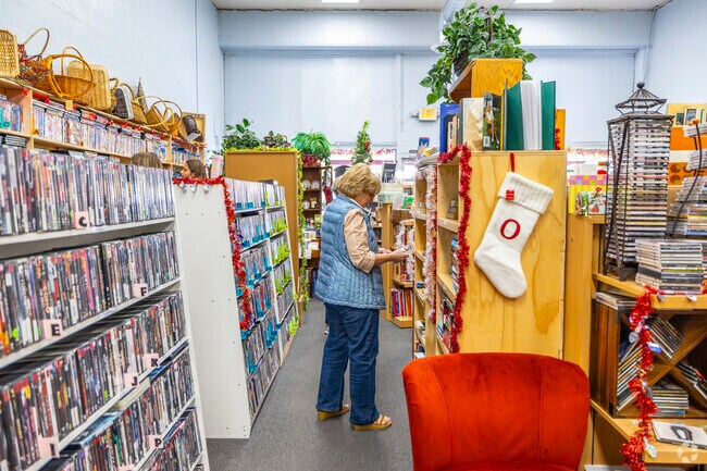 Casa Grande’s bookstores are perfect for book lovers and history enthusiasts alike.