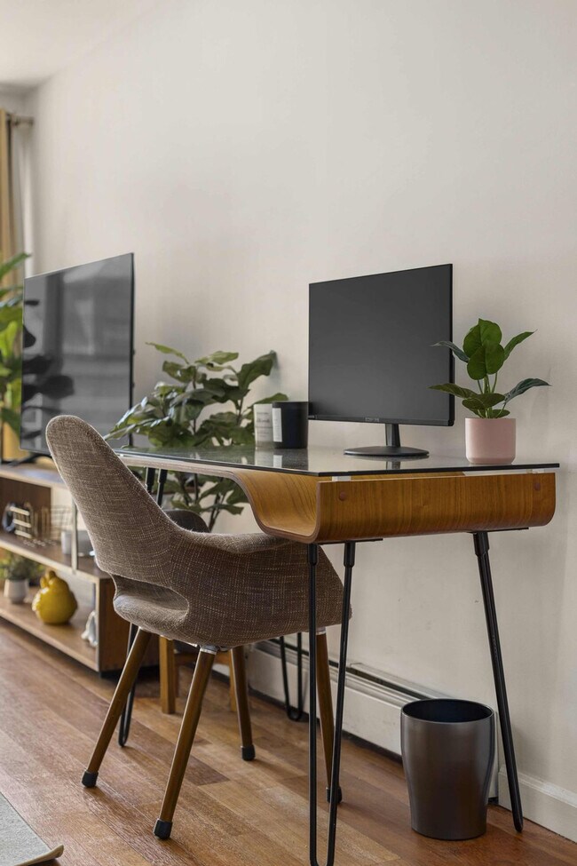 15 St Marks Place unit ID1364129P, New York, NY 10003 - photo 7