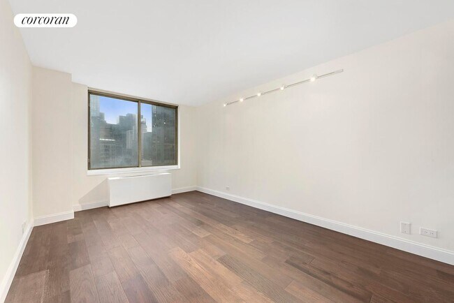 The Cosmopolitan, New York, NY 10017 - photo 5