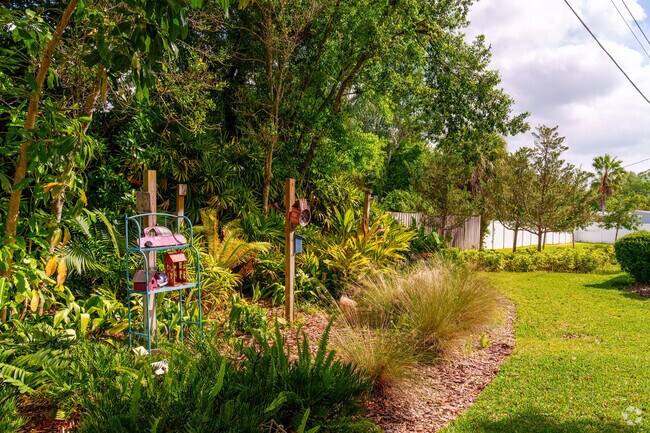 Songbird Park is a charming spot for birdwatching in Audubon Park.