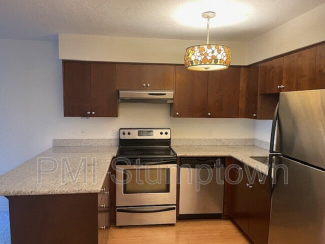 2028 NE Clackamas St, Portland, OR 97232 - photo 4