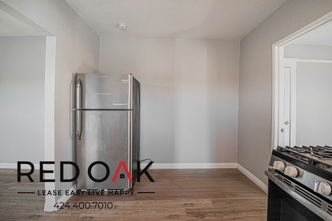 227 E 52nd St unit 7, Los Angeles, CA 90011 - photo 7