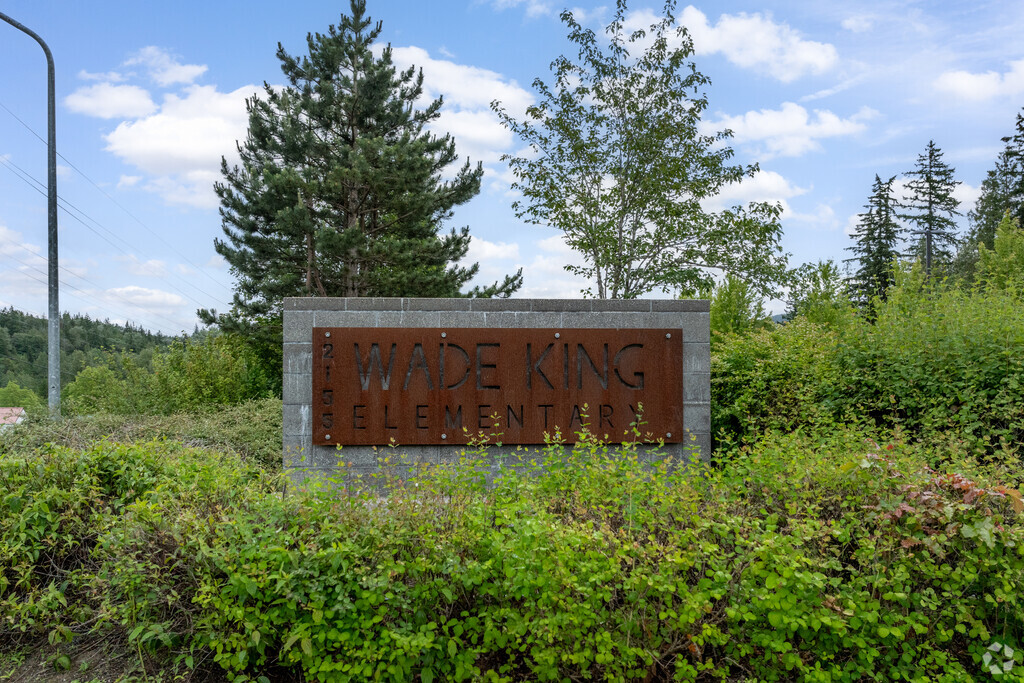 Wade King Elementary School signage.