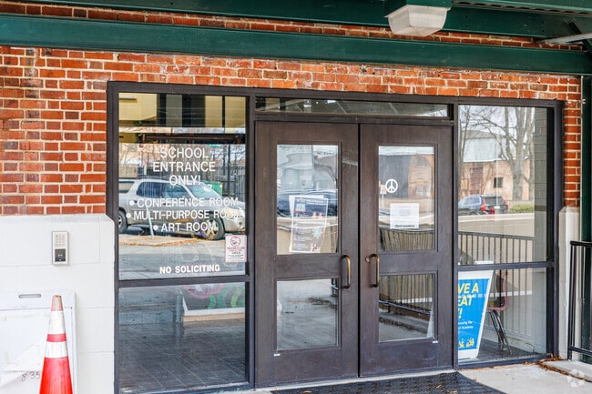 The entrance of The Downtown School is welcoming and inviting.