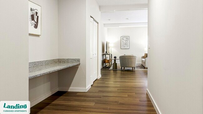 9906 Runway Dr unit 2569-301, Indianapolis, IN 46234 - photo 5