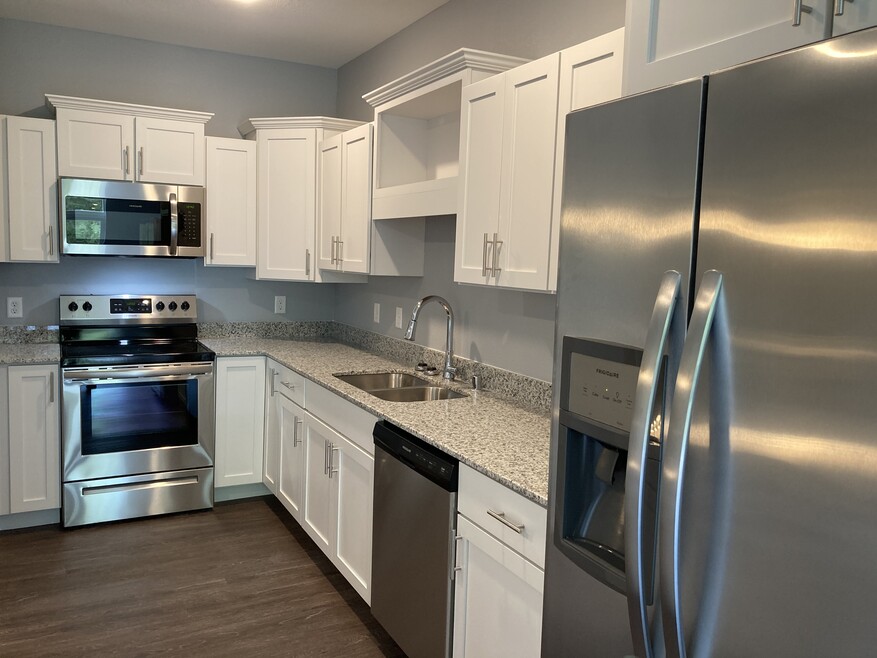 White Kitchen