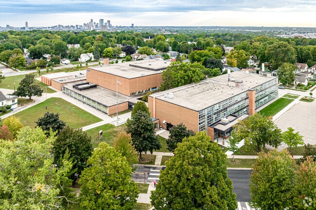 Northeast Middle School is located north of downtown Minneapolis and the North Loop.