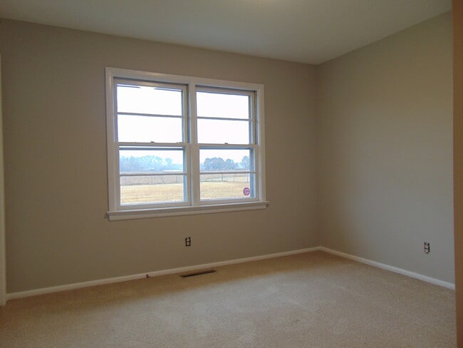 1837 Nc Highway 111 S, Goldsboro, NC 27534 - photo 7