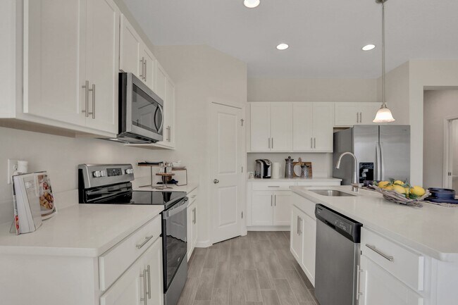 268 Meredith Blvd, Winter Haven, FL 33881 - photo 7