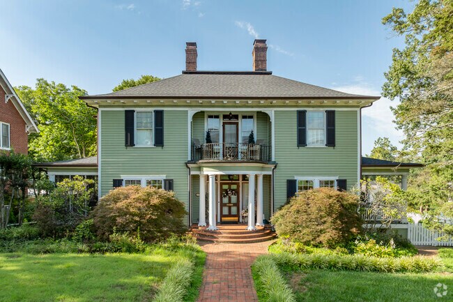 Beautiful colonial revival style homes are able to be seen on almost every street in Claremont.