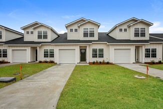 1045 Walker Point Way, Brunswick, GA 31525