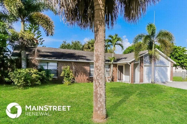 253 SW Tulip Blvd, Port Saint Lucie, FL 34953 - photo 4