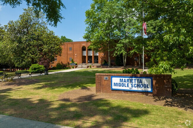 Marietta Middle School gets a B-plus on Niche.